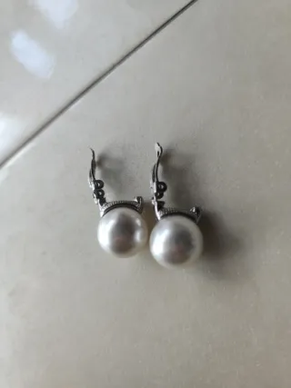 Pendientes perla plata