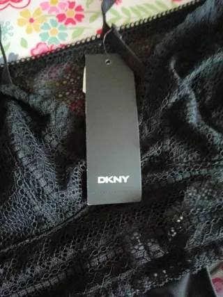 Conjunto lencería DKNY negro encaje