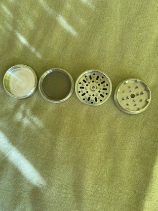 Grinder alluminio 4 parti con filtro