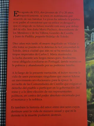 LOTE DE 2 LIBROS DE TOTI MARTÍNEZ DE LEZEA