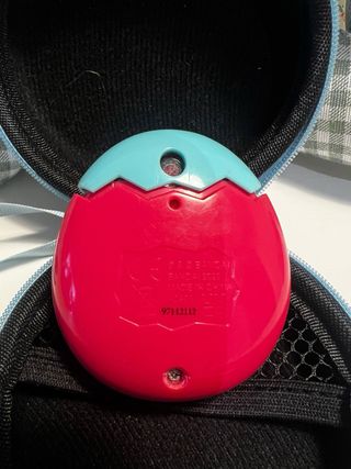 Tamagotchi con funda protectora