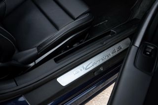 Porsche 911 Carrera 4S