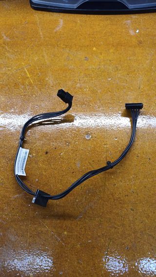 CABLE DE ALIMENTACIÓN SATA 40CM 54Y9339