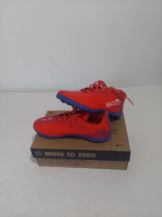 Zapatillas decathlon de Fútbol 160 Rojas y Azules