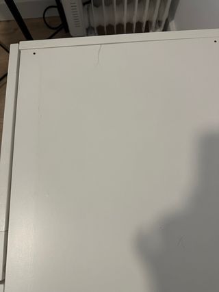 Armario bajo de madera