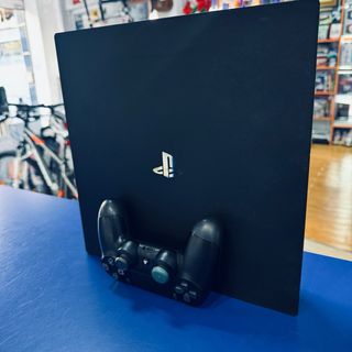 PlayStation 4 Pro Negra