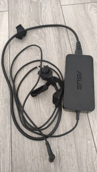 Portátil ASUS Negro