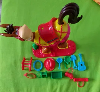 ¡Tozudo! Juego infantil MB