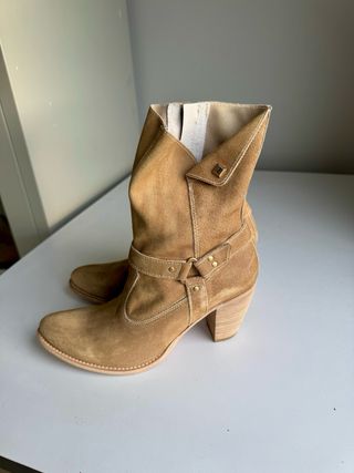 Stivaletti Nero Giardini camoscio marrone