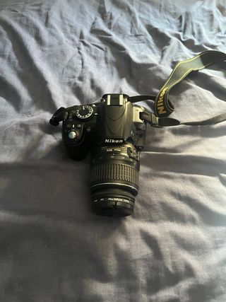 Cámara Nikon D3100 Negra + Lente 18-55mm