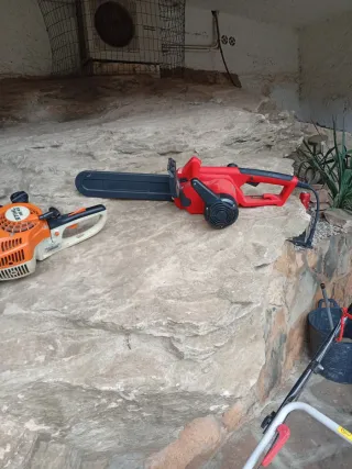 Cortacésped, Cortasetos y Motosierra