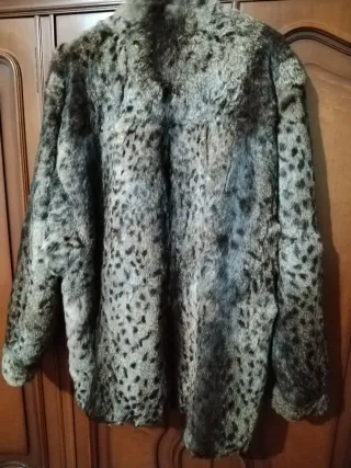 Abrigo de piel auténtica marrón Talla 38