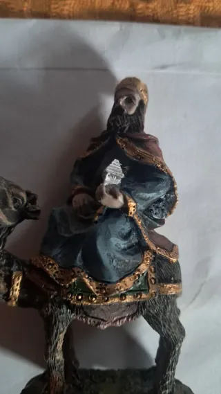 Figuras Reyes Magos y Pajes