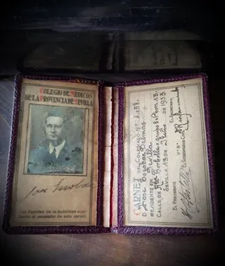 República carnet Col.  Oficial Médicos de Sevilla