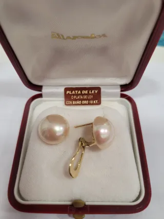 Pendientes Perlas Majorica Dorados y Blancos