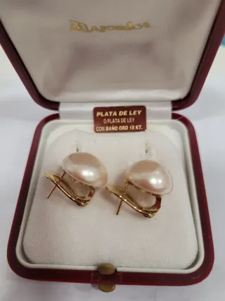 Pendientes Perlas Majorica Dorados y Blancos