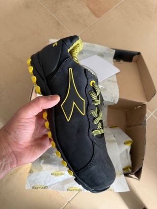Zapatos Diadora Utility Talla 45 Negros