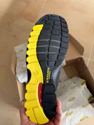 Zapatos Diadora Utility Talla 45 Negros