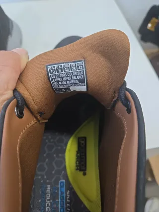 Botas Skechers Garza Fontaine Negras/Gris