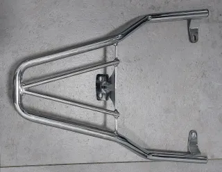 Soporte Baúl Vespa GTS Cromado