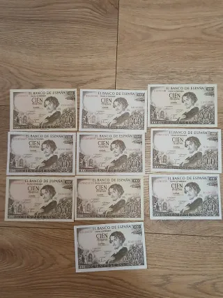 Cuarenta Billetes Españoles.