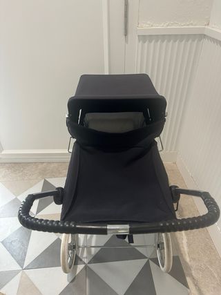 Coche de muñecas clásico azul