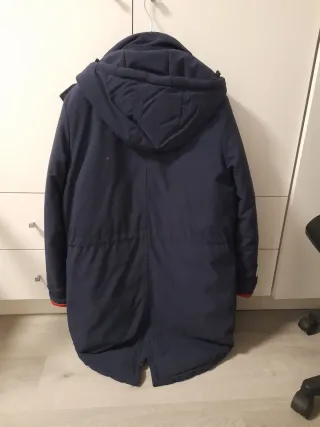 Parka Ecoalf Azul y Roja