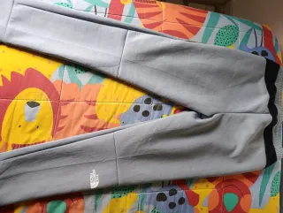 Pantalones The North Face Talla XXL NUEVOS