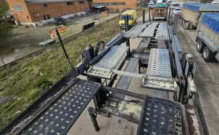 Semirremolque portavehículos Montenegro