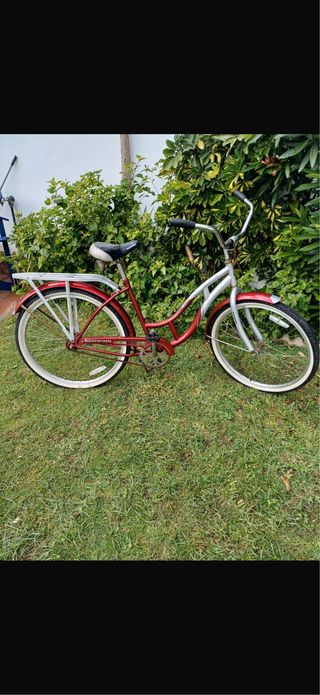 Bicicleta Clásica Schwinn Roja