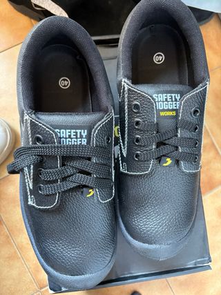 Zapatos de seguridad SAFE JOGG negros