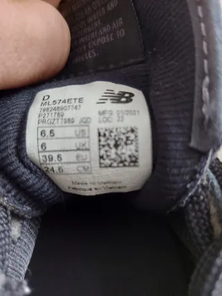 Zapatillas New Balance Negras/Gris