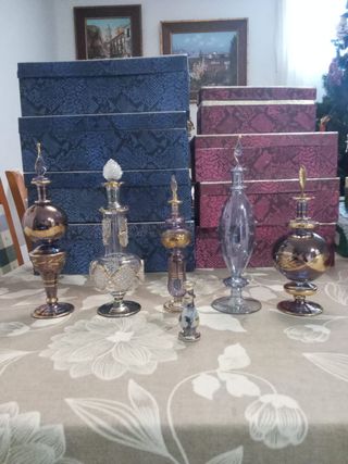 Eleganza in vetro: nuovi profumi in cristallo intarsiato