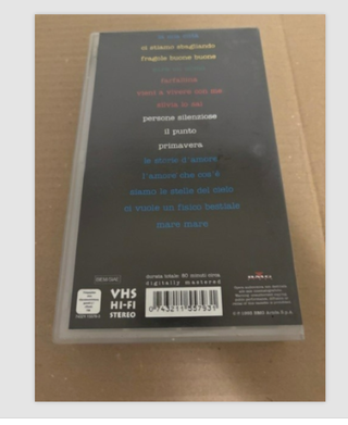 VHS Luca Carboni Diario Ci Vuole Un Fisico