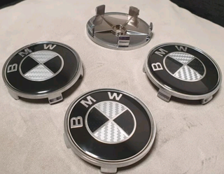 BMW tapa buje 68mm Carbono