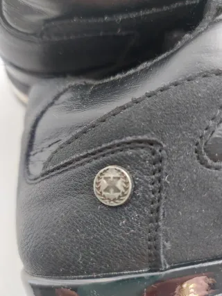 Zapatillas negras con forro