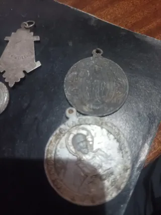 Lote Medallas Plata y Esmalte Virgen María