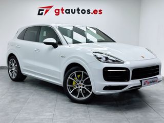 Porsche Cayenne E-Hybrid 462CV