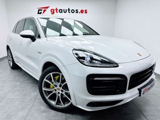 Porsche Cayenne E-Hybrid 462CV
