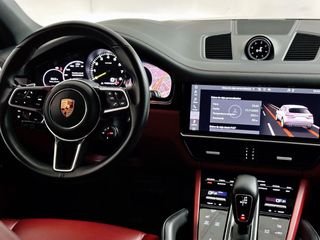 Porsche Cayenne E-Hybrid 462CV