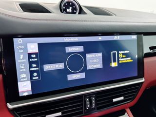 Porsche Cayenne E-Hybrid 462CV