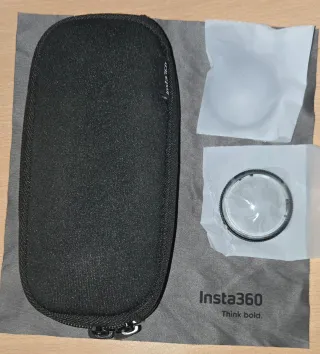 Insta360 X4 Cámara de Acción Selfie Stick