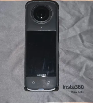 Insta360 X4 Cámara de Acción Selfie Stick