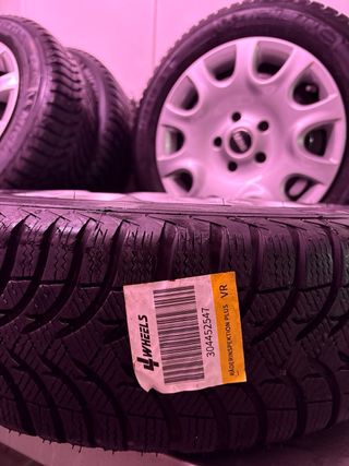 llantas Mini con neumaticos invierno