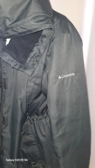 Parca Chaqueta Térmica Impermeable Negra