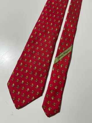 Corbata Salvatore Ferragamo Roja