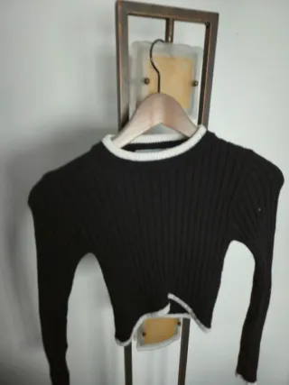 Jersey canalé Bershka negro talla XS