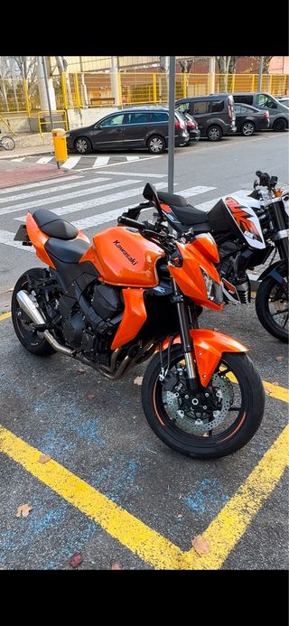 KAWASAKI Z750