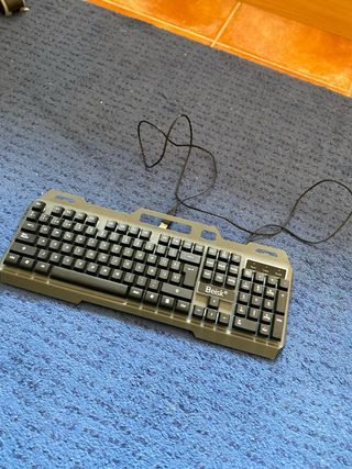 Teclado Gamer Beisk