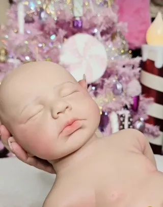 Muñeco silicona realista 50cm